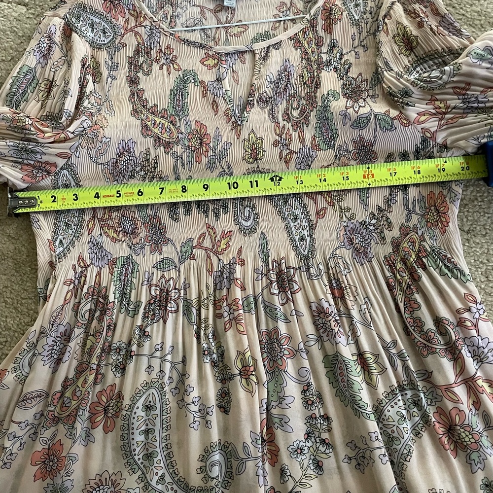 Floral Paisley Women's Top - Picture 4 of 5